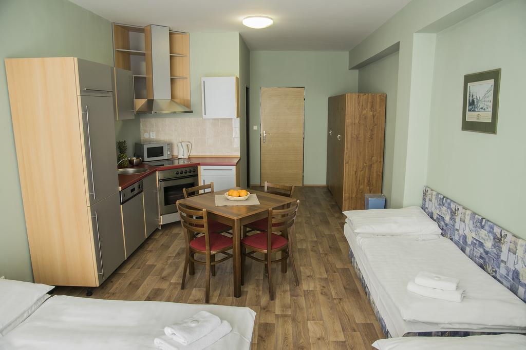 Studia a apartmány U Karla Turnov Esterno foto