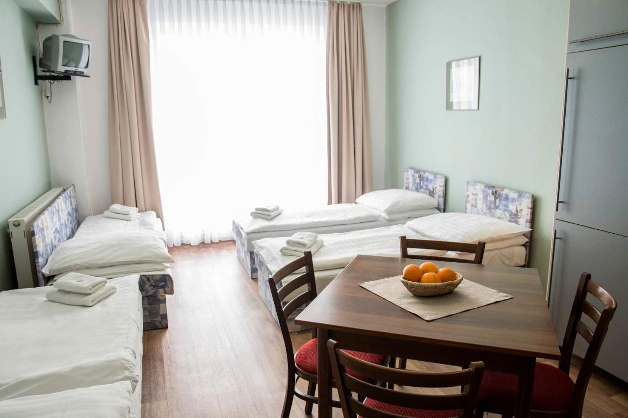 Studia a apartmány U Karla Turnov Esterno foto